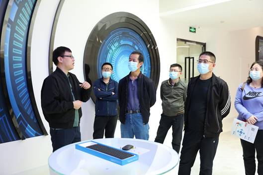 //web.filmsgod.com/_vsl/943CFB33F6AC06D620BE10BBDE7EB1BA/04A56AC3/75D2